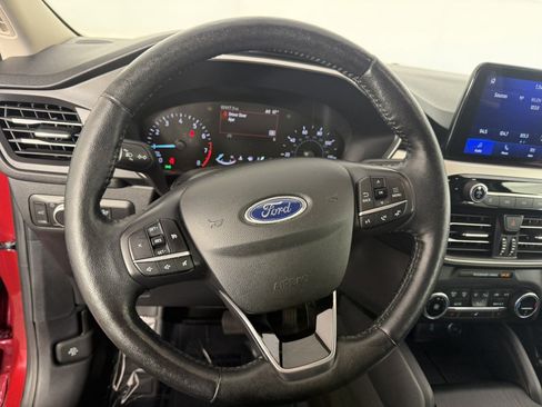 Used 2020 Ford Escape SEL FWD image 20