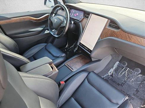 Used 2020 Tesla Model X Long Range AWD/4WD image 27