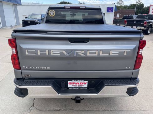 Used 2019 Chevrolet Silverado 1500 LT AWD/4WD image 4