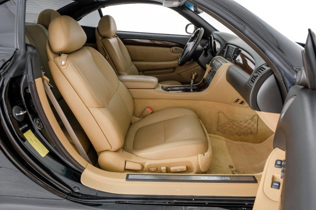 Used 2006 Lexus SC 430 Convertible RWD image 38