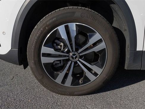 Certified 2025 Mercedes-Benz GLA 250 4MATIC image 5