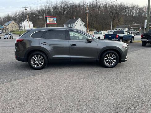 Used 2018 MAZDA CX-9 Touring w/ Touring Premium Package image 9