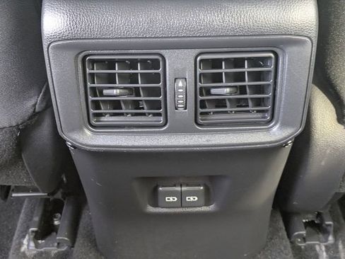Used 2023 Toyota RAV4 XLE w/ Convenience Package FWD image 15