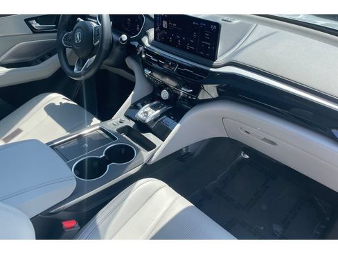 Used 2026 Acura MDX SH-AWD w/ Technology Package image 19