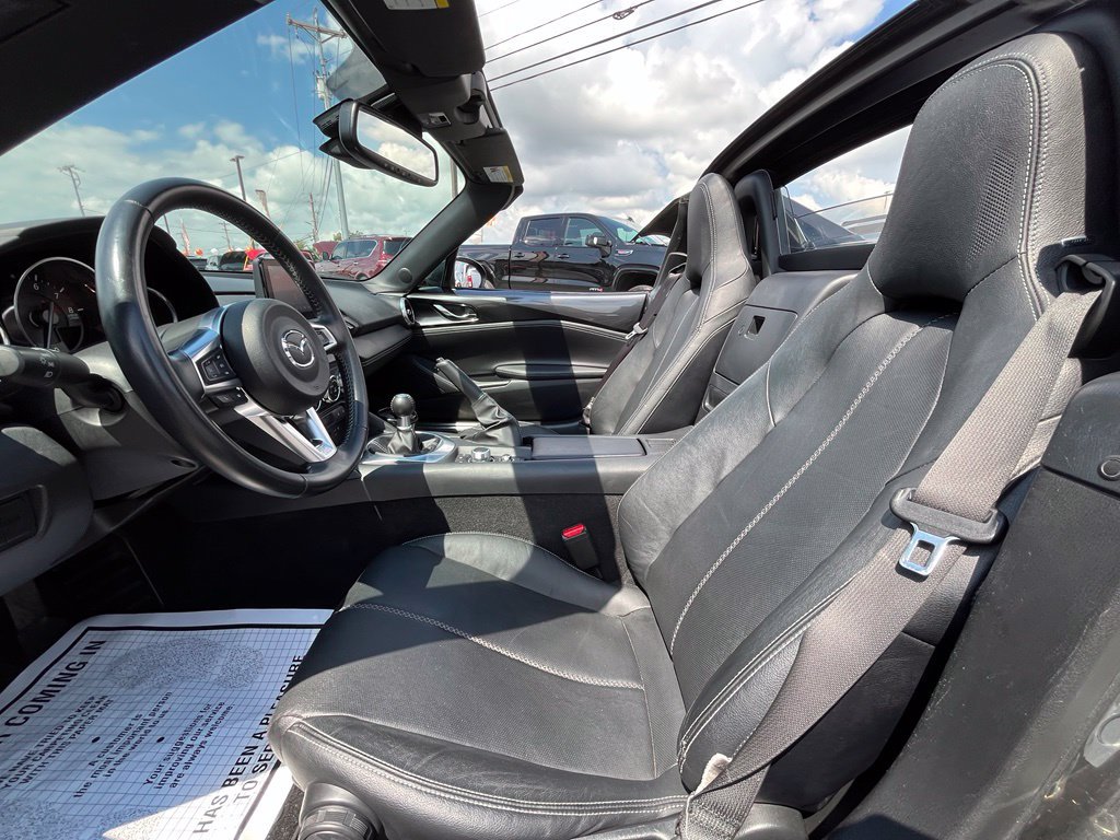 Used 2022 MAZDA MX-5 Miata RF Grand Touring RWD image 24