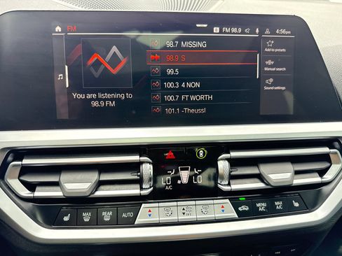 Used 2020 BMW 330i Sedan w/ Convenience Package RWD image 24