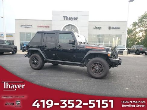 Used 2017 Jeep Wrangler Unlimited Sahara AWD/4WD image 1