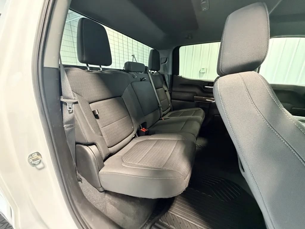 Used 2021 Chevrolet Silverado 1500 LT Trail Boss w/ LPO, Dark Essentials Package AWD/4WD image 27