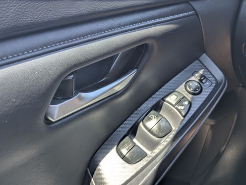 Used 2024 Nissan Sentra SV FWD image 26