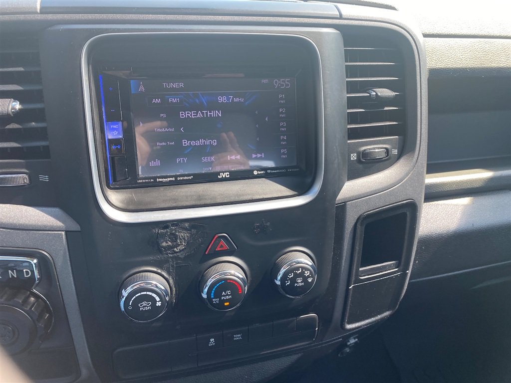 Used 2018 RAM 1500 Express RWD image 18