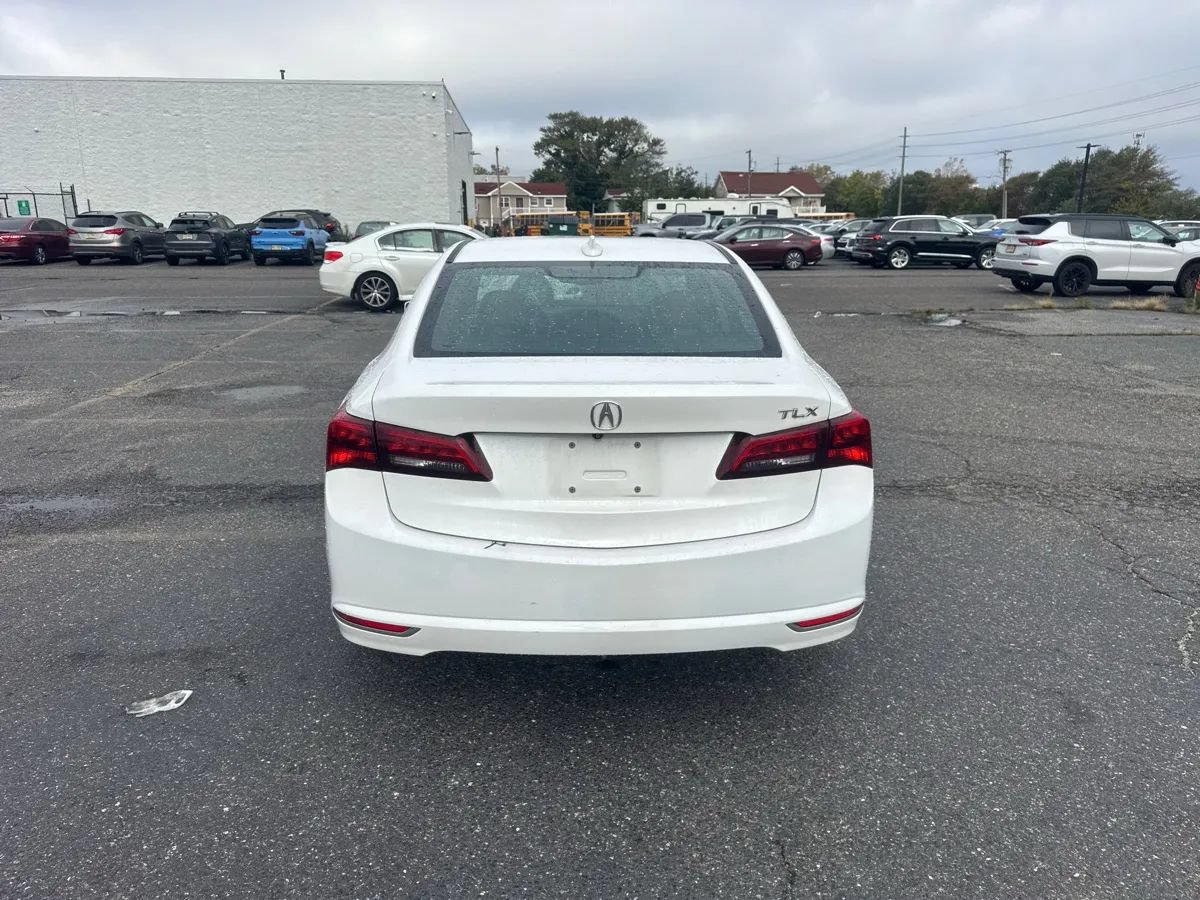 Used 2015 Acura TLX V6 FWD image 3