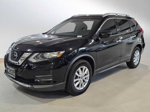 Used 2019 Nissan Rogue SV FWD image 7