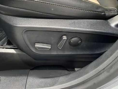 Used 2021 Ford Escape Titanium w/ Titanium Elite Package image 13