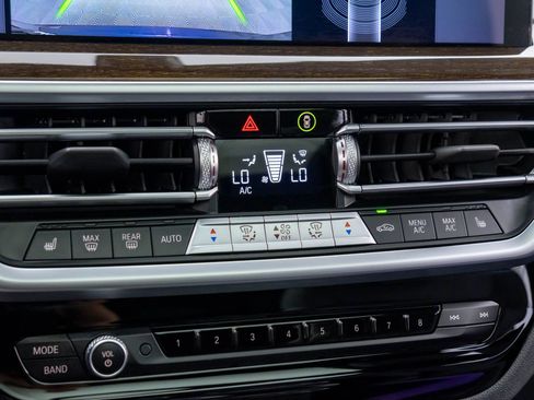 Used 2022 BMW X3 xDrive30i w/ Premium Package 2 (ZPA) image 27