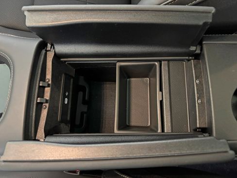 Certified 2025 Mercedes-Benz GLS 450 4MATIC image 26