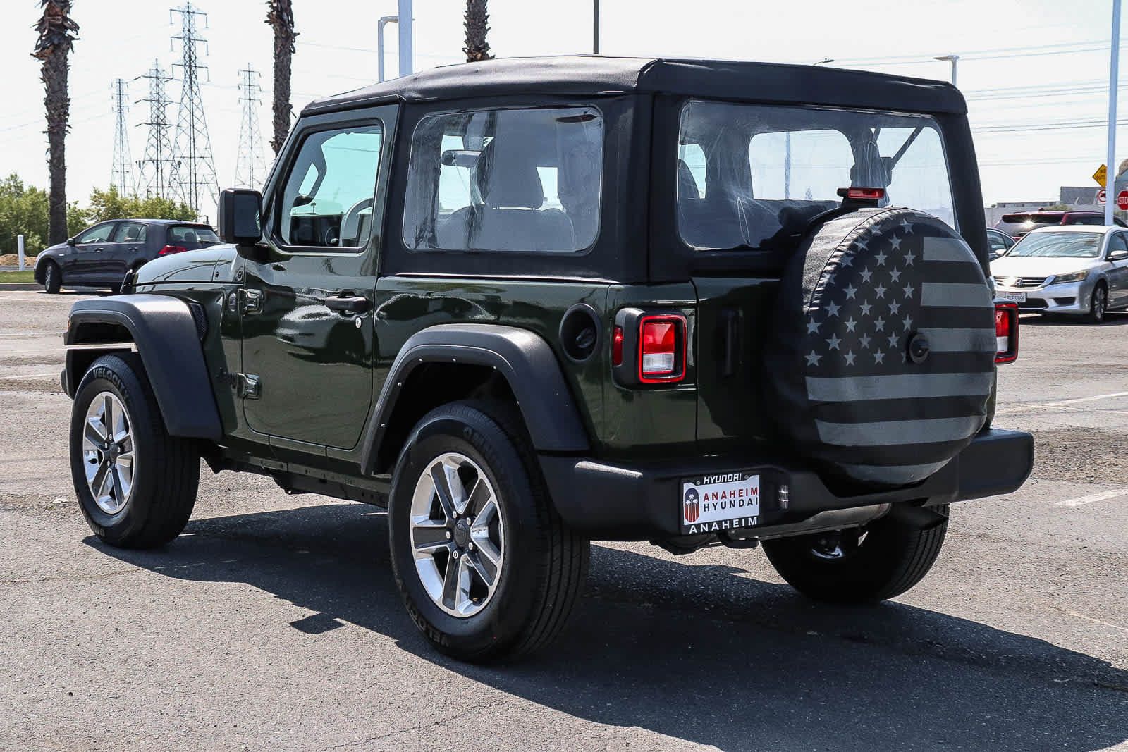 Used 2023 Jeep Wrangler Sport AWD/4WD image 9