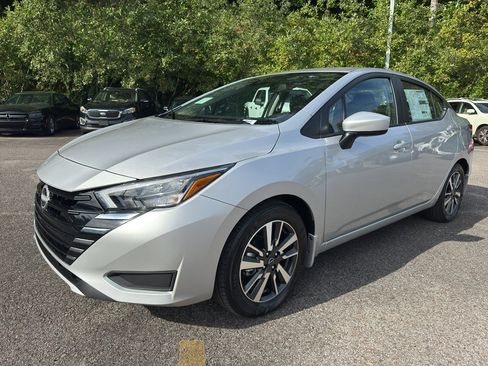 New 2025 Nissan Versa SV w/ Trunk Package image 8