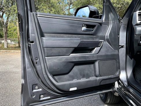 Used 2023 Toyota Tundra Platinum image 17