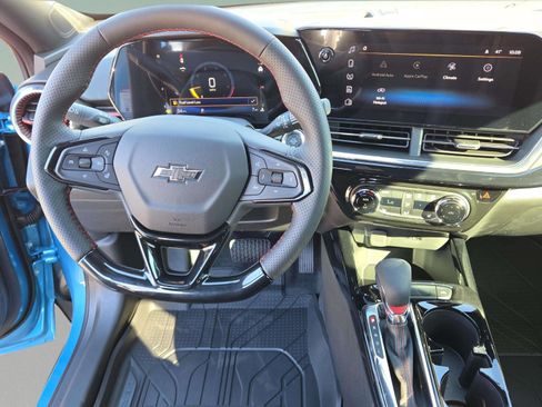 New 2026 Chevrolet Trax RS w/ Driver Confidence Package image 24