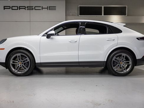 New 2024 Porsche Cayenne Coupe image 10