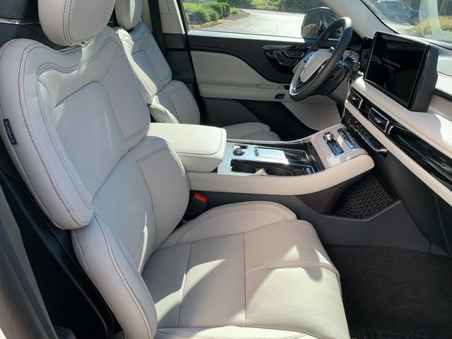 New 2026 Lincoln Aviator Reserve AWD/4WD image 11