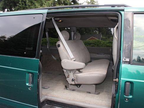 Used 1998 Chevrolet Astro LS RWD image 6