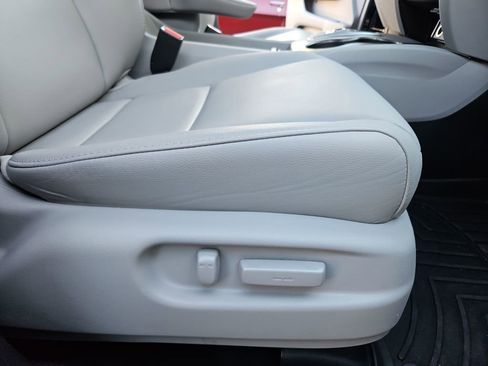 Used 2022 Honda Pilot Special Edition image 27