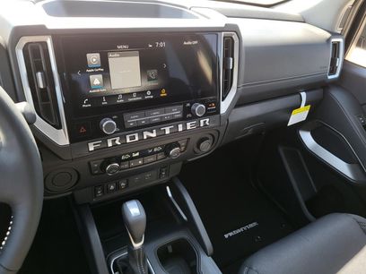New 2026 Nissan Frontier SV w/ SV Convenience Package