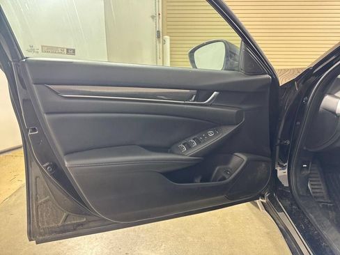 Used 2022 Honda Accord Sport image 23