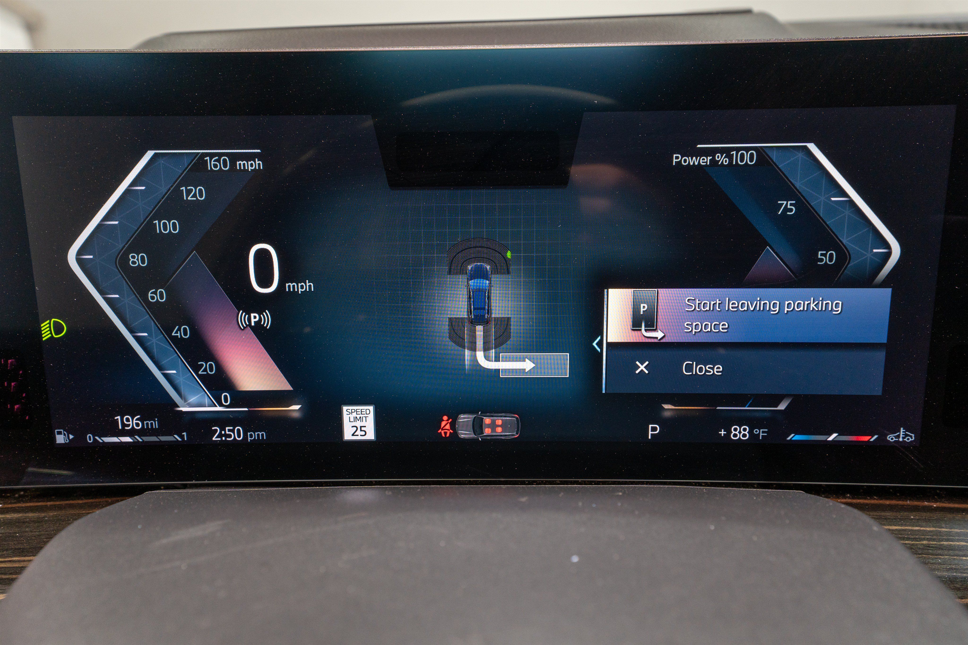Used 2024 BMW X7 xDrive40i AWD/4WD image 26