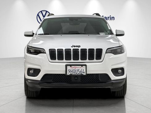 Used 2021 Jeep Cherokee Latitude Plus AWD/4WD image 8
