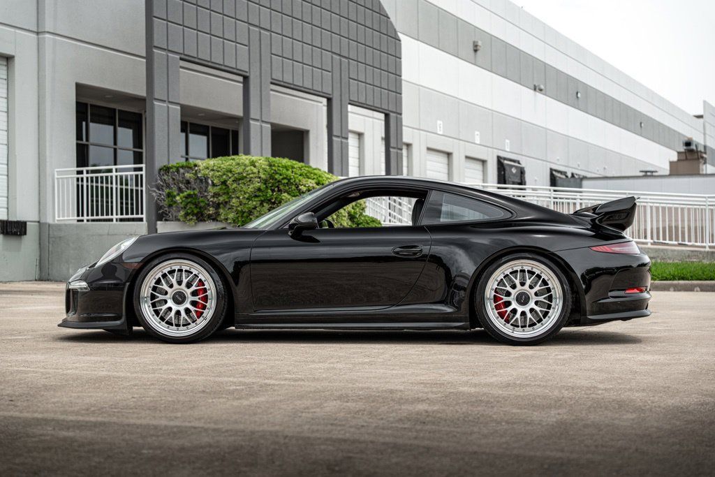 Used 2014 Porsche 911 GT3 RWD image 10