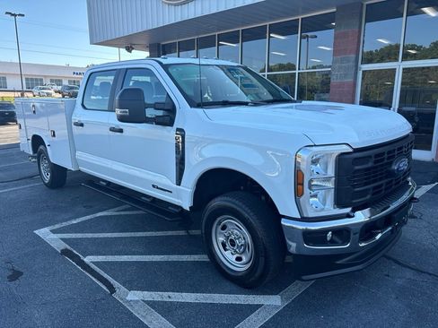 Used 2025 Ford F250 XL w/ XL Chrome Package AWD/4WD image 4
