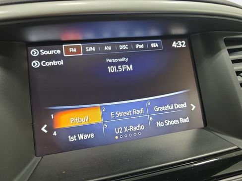 Used 2019 Nissan Pathfinder S AWD/4WD image 21