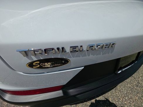 Used 2023 Chevrolet TrailBlazer LS FWD image 35