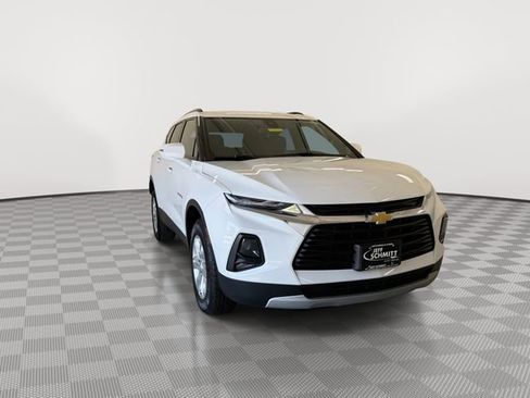 Certified 2022 Chevrolet Blazer LT FWD image 3