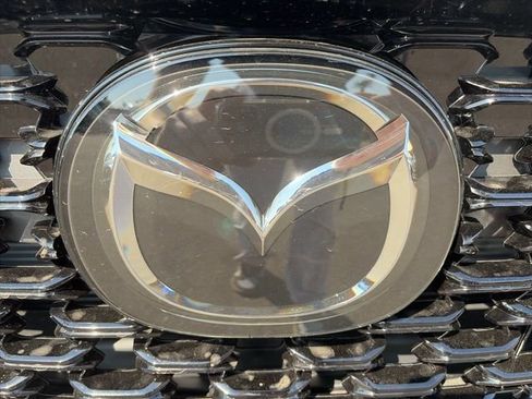 New 2025 MAZDA CX-5 Carbon Edition image 9