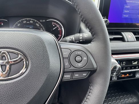 New 2025 Toyota RAV4 XLE image 24