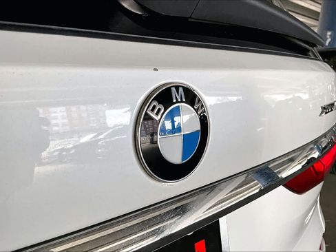 Used 2019 BMW X7 xDrive50i w/ M Sport Package image 30