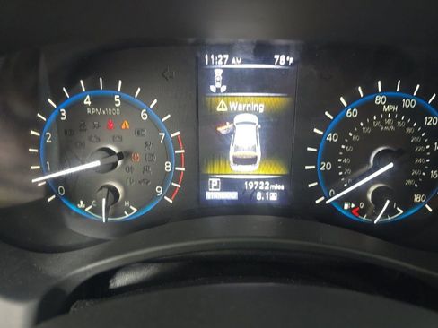 Used 2024 INFINITI Q50 Luxe AWD/4WD image 4