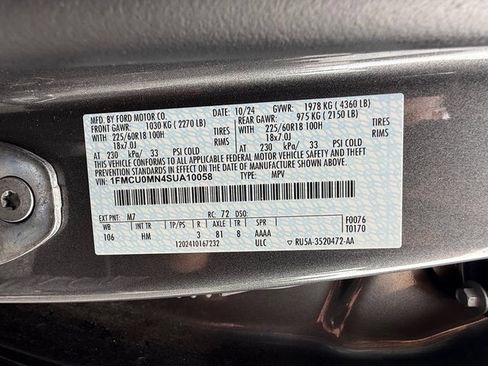 Used 2025 Ford Escape ST-Line FWD image 25