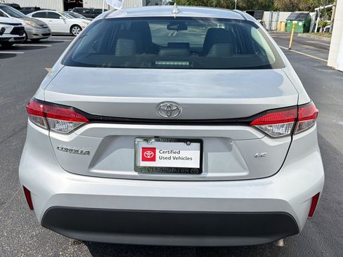 Used 2023 Toyota Corolla LE image 10