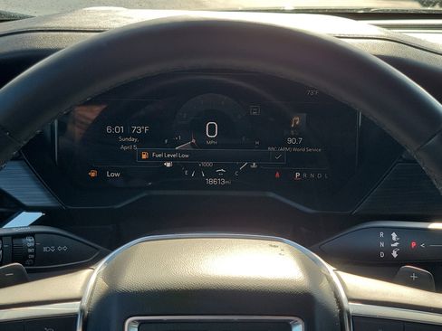 Used 2025 GMC Acadia Elevation FWD image 24