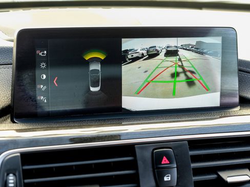 Used 2018 BMW 430i Convertible image 27