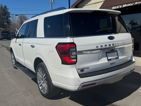 Used 2022 Ford Expedition Platinum AWD/4WD image 3