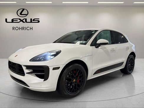 Used 2021 Porsche Macan GTS image 1