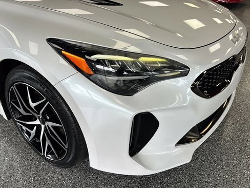 Used 2022 Kia Stinger GT-Line w/ Sun & Sound Package RWD image 32