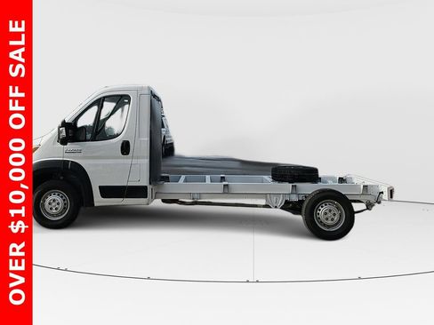 New 2024 RAM ProMaster 3500 w/ Convenience Group image 6