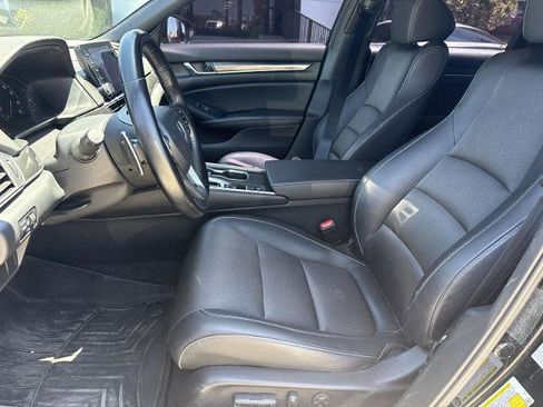 Used 2021 Honda Accord Sport image 4