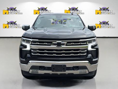 Used 2022 Chevrolet Silverado 1500 LTZ w/ LTZ Premium Package AWD/4WD image 2